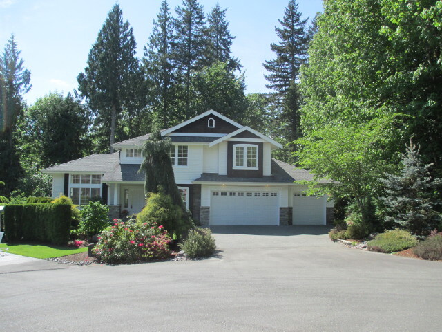 Property Photo:  28411 NE 17th Street  WA 98014 