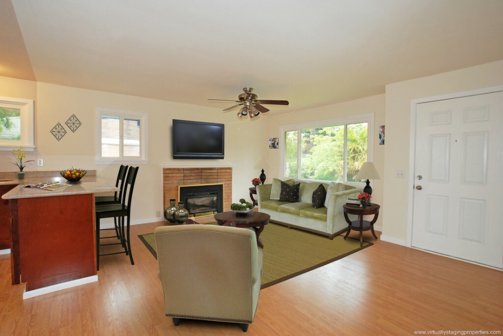 Property Photo:  6528 Gateway Terr  WA 98203 