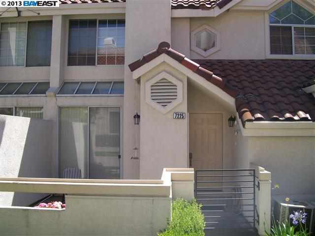 7225 Cronin Cir  Dublin CA 94568-2329 photo