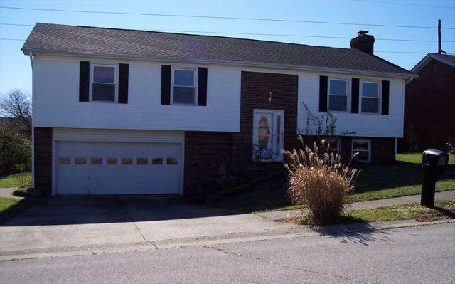 Property Photo: 2113 Woodford Drive KY 40475