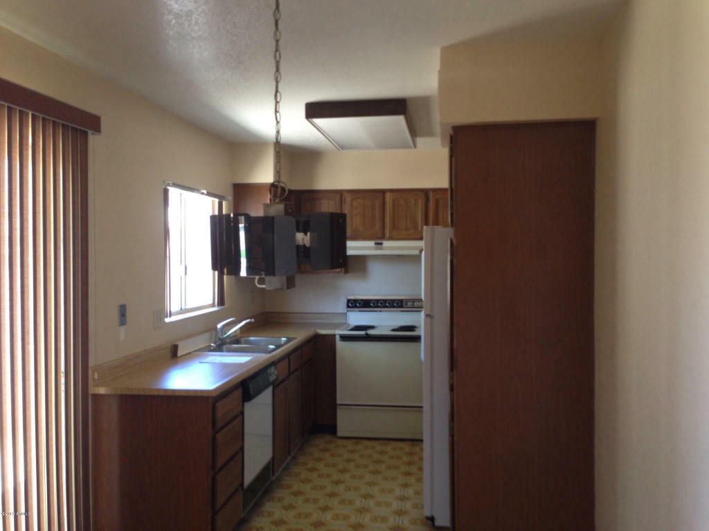 Property Photo:  807 W Laguna Drive  AZ 85282 