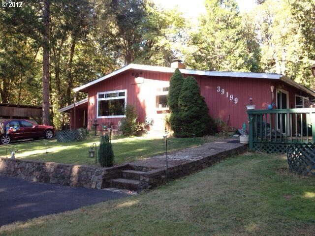 Property Photo: 39199 Jasper Lowell Rd OR 97438