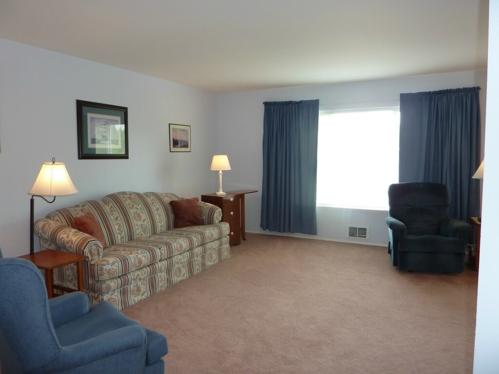 Property Photo: 5096 Festival Blvd 2C WA 98226