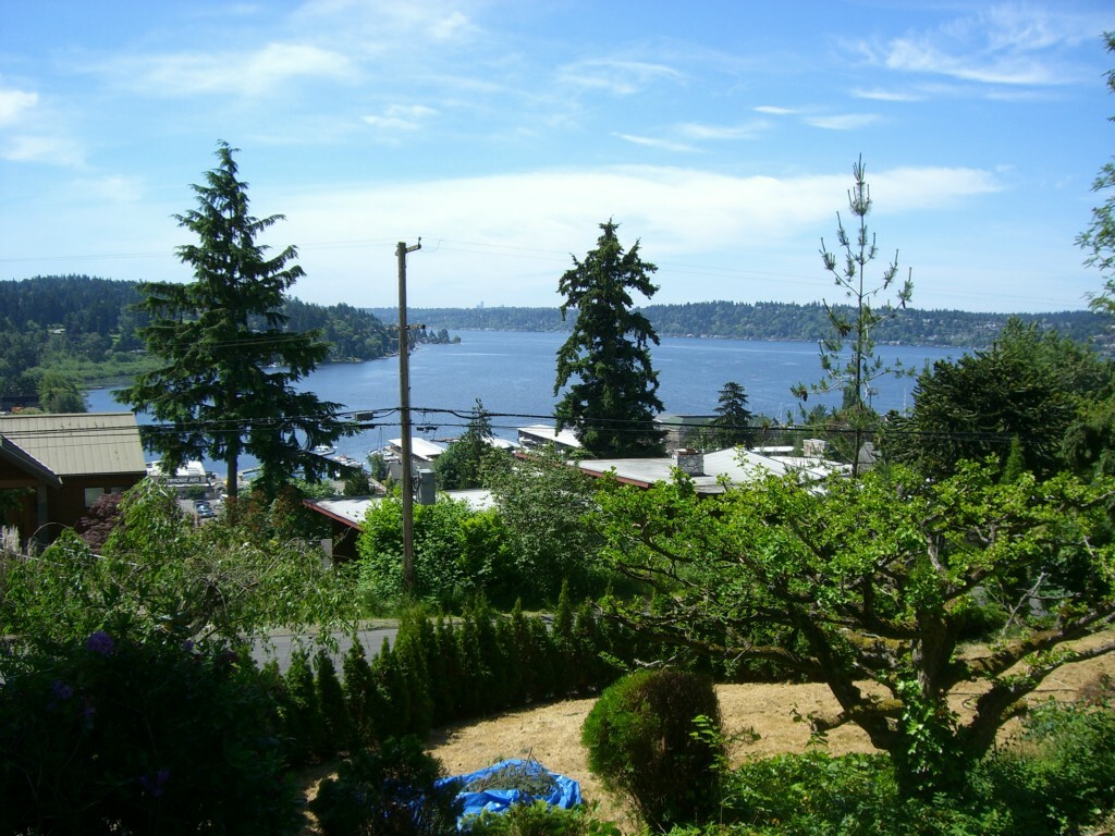 Property Photo:  6260 NE 182nd St  WA 98028 