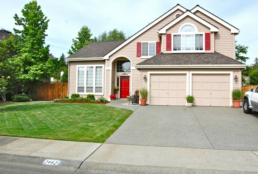 Property Photo:  2442 238th Place NE  WA 98074 