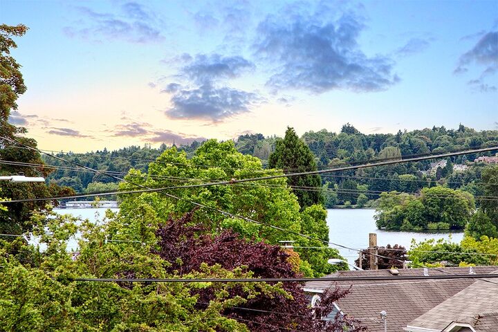 3 bed Seattle home for sale 8020 Stroud Ave N, Seattle, WA 98103