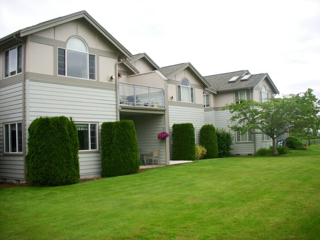 Property Photo: 517 W Kellogg Rd WA 98225