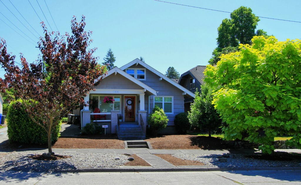 Property Photo:  1414 N 10th St  WA 98403 