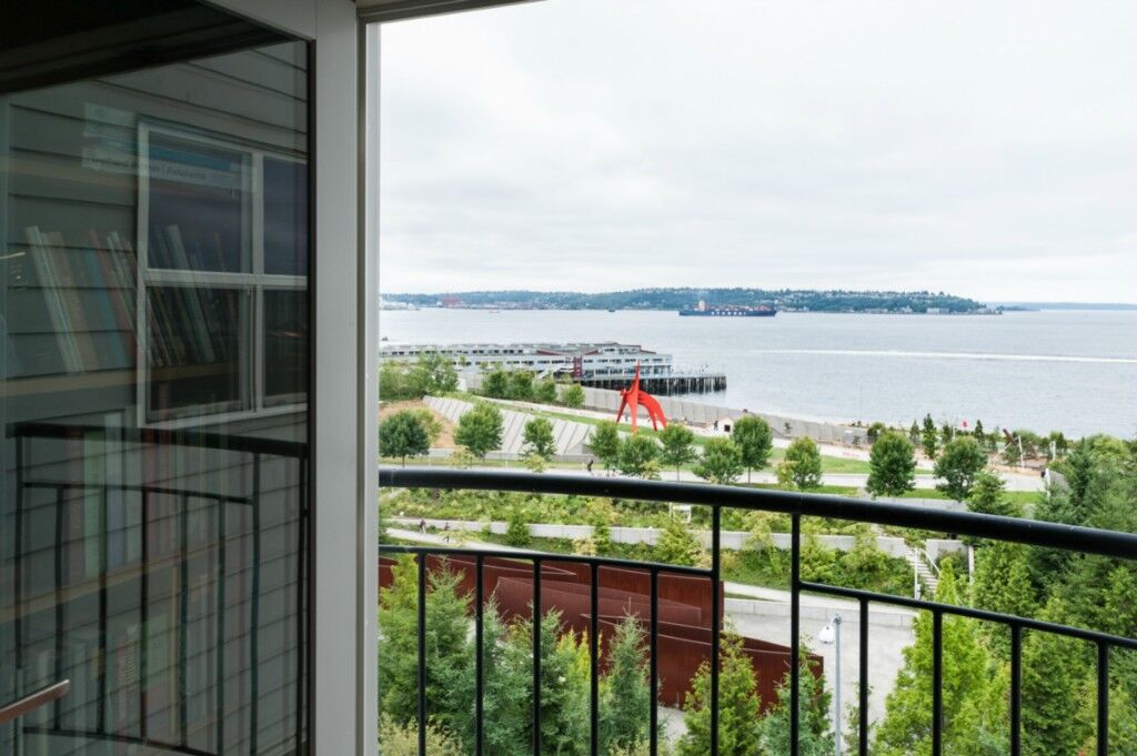 Property Photo: 3028 Western Ave 503 WA 98121