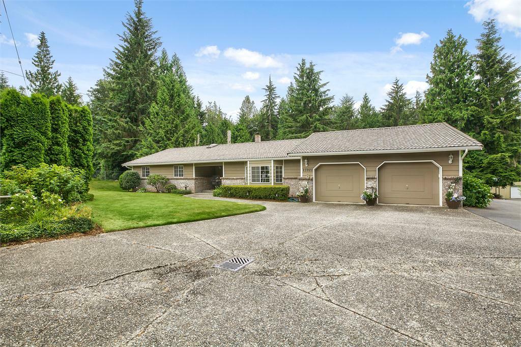 Property Photo: 23920 139th Dr SE WA 98296