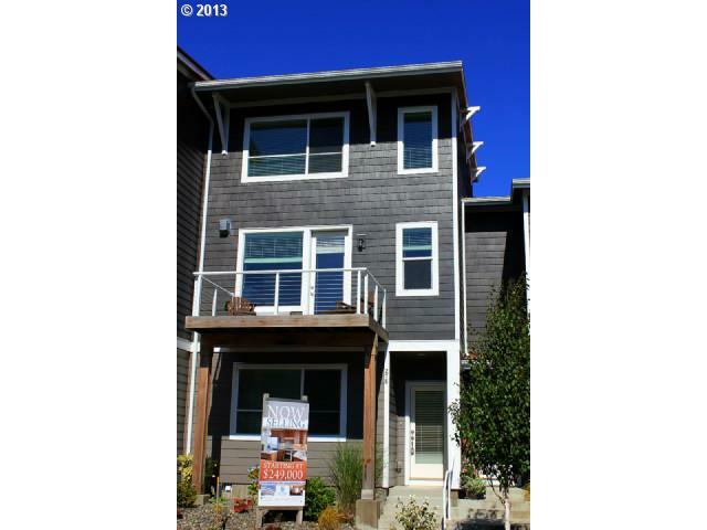 Property Photo: 278 29th St OR 97103