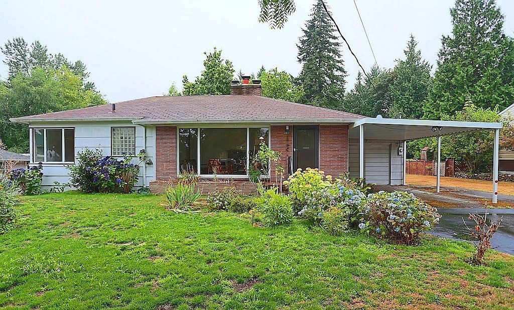 Property Photo:  4811 S 164th St  WA 98188 