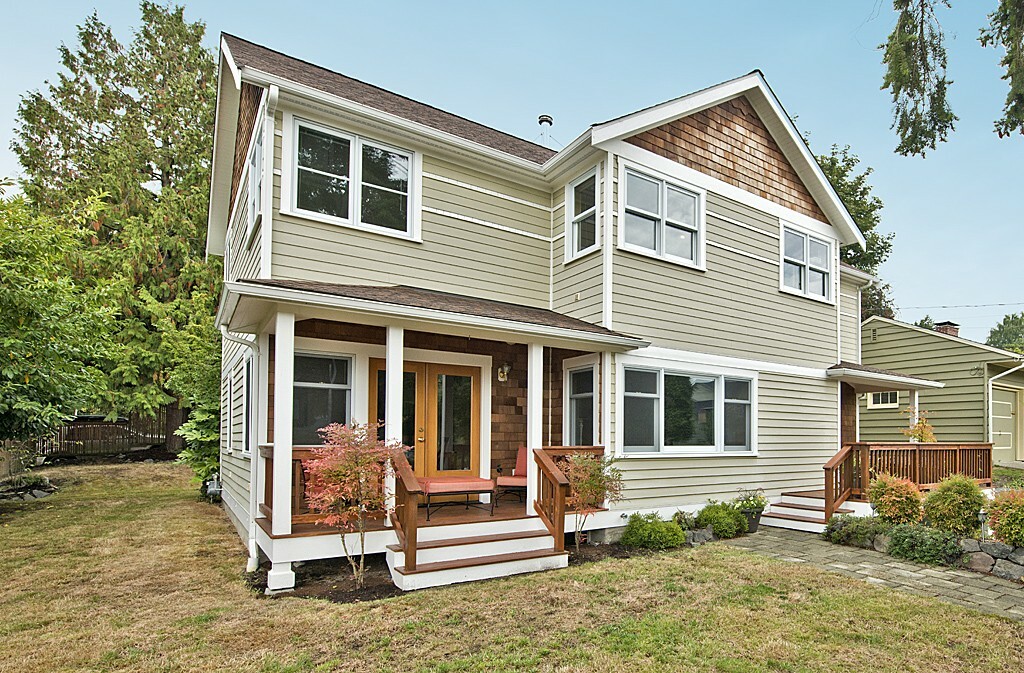 Property Photo:  4102 NE 60th St  WA 98115 