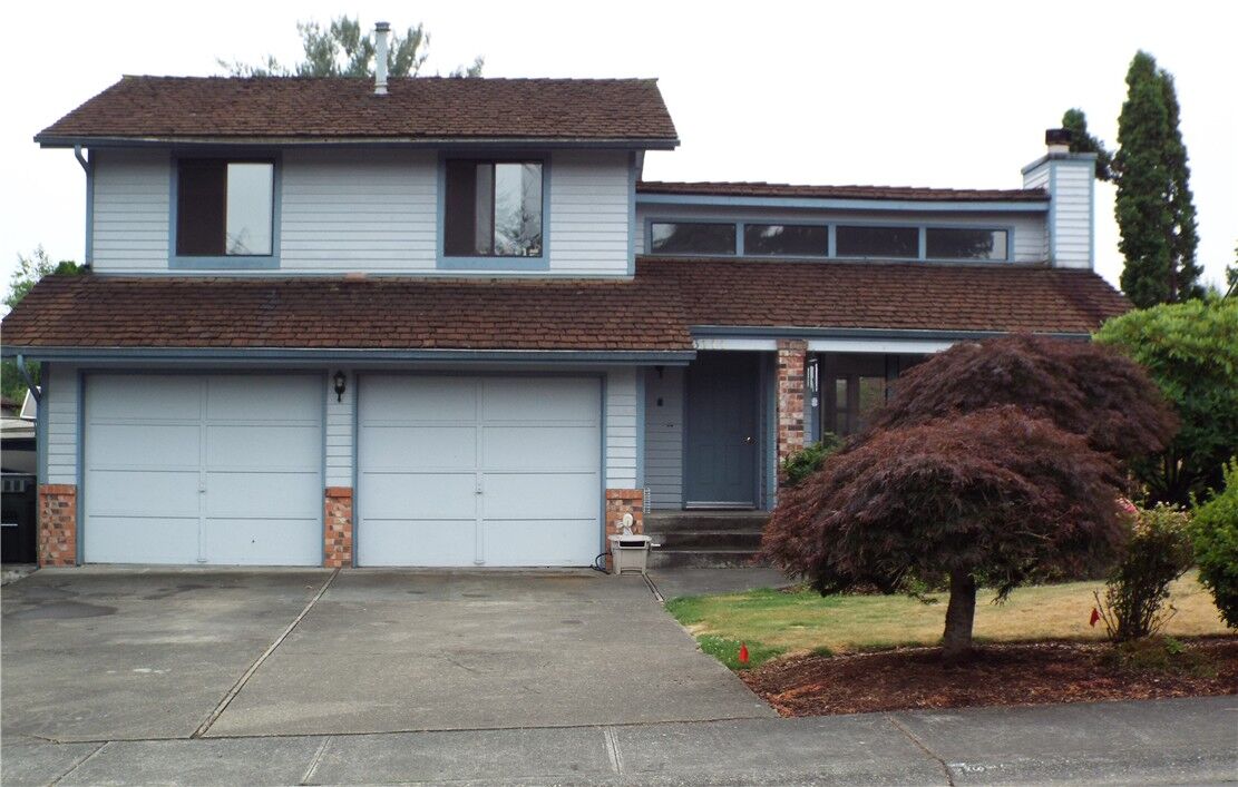 Property Photo:  13111 SE 282nd Wy  WA 98030 