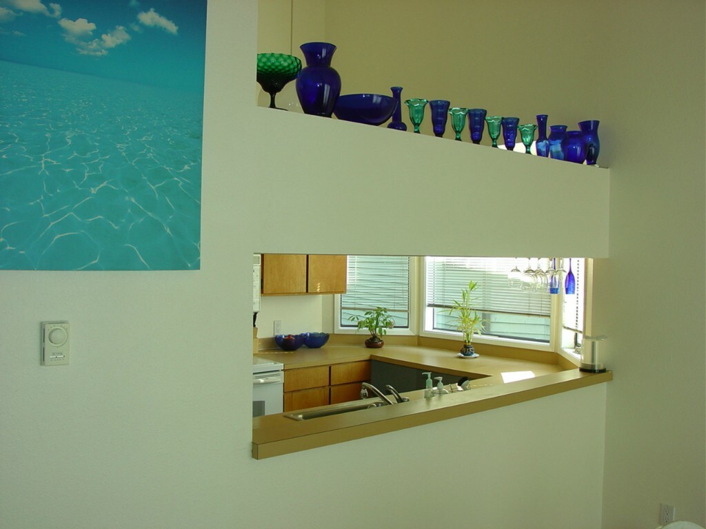 Property Photo: 7014 116th Ave NE D WA 98033