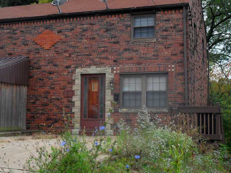 Property Photo:  635 Wenzell Ave.  PA 15216 