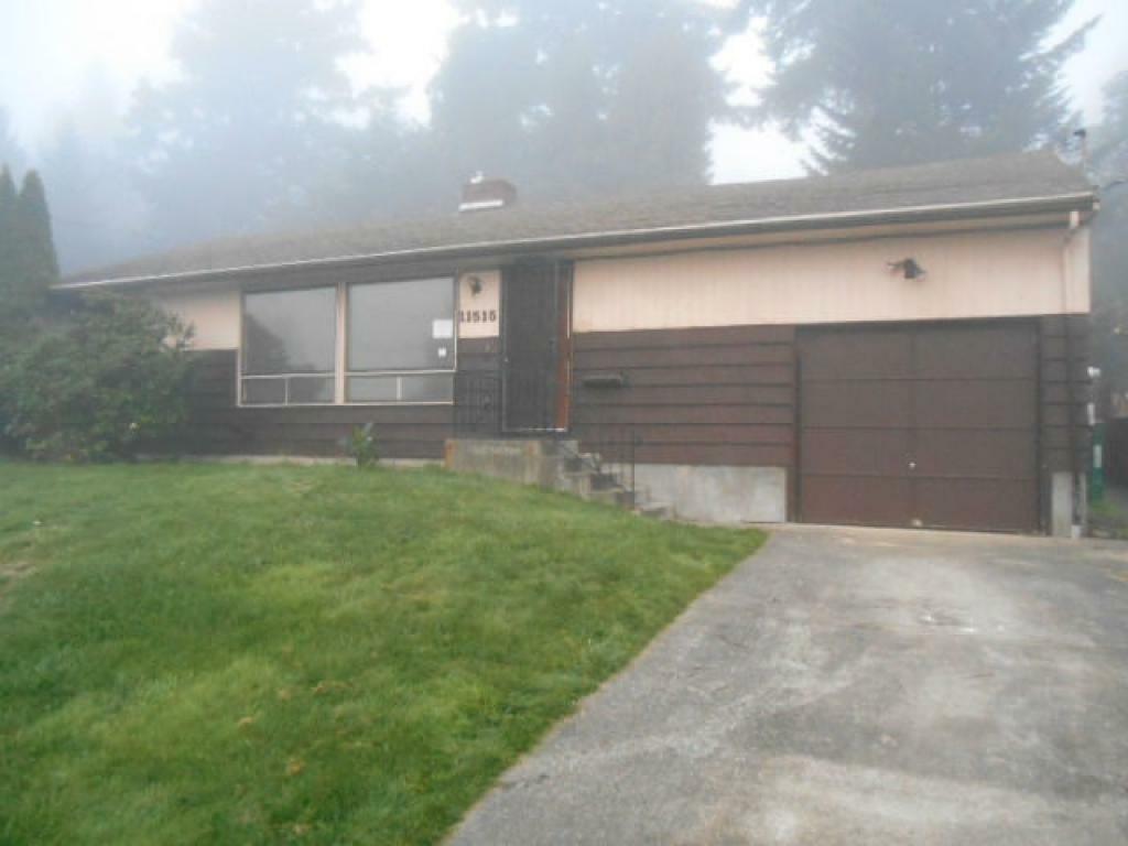 Property Photo:  11515 25th Ave NE  WA 98125 