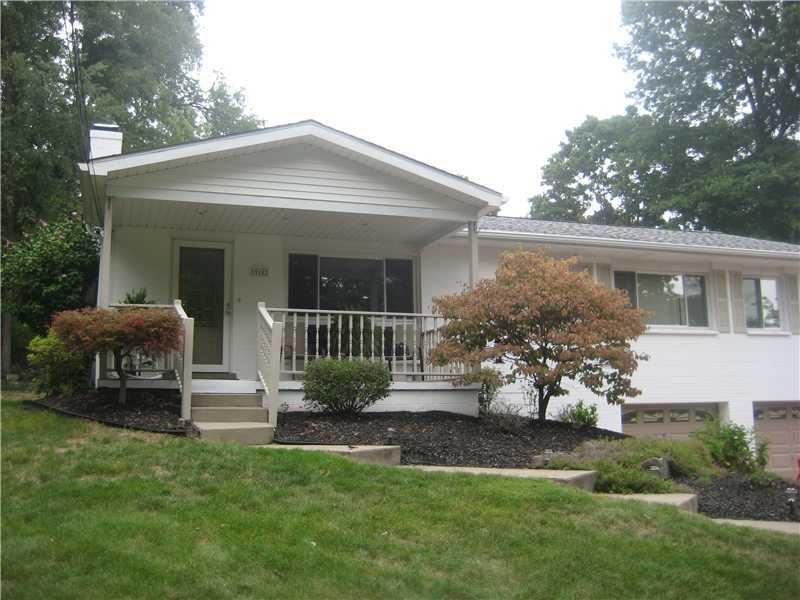 Property Photo:  910 Tottenham Drive  PA 15108 