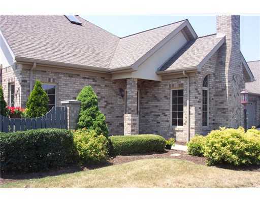 Property Photo:  907 Cherry Hill Dr  PA 15142 