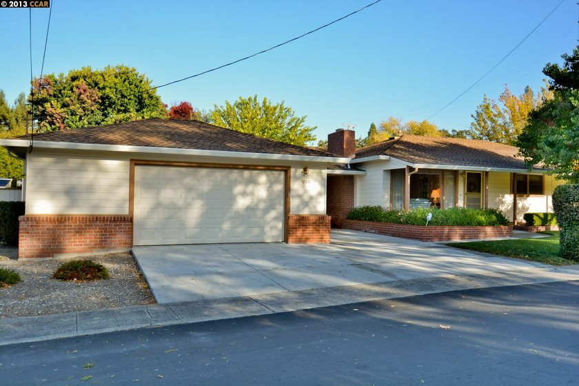 Property Photo:  1200 Lindell Drive  CA 94596 