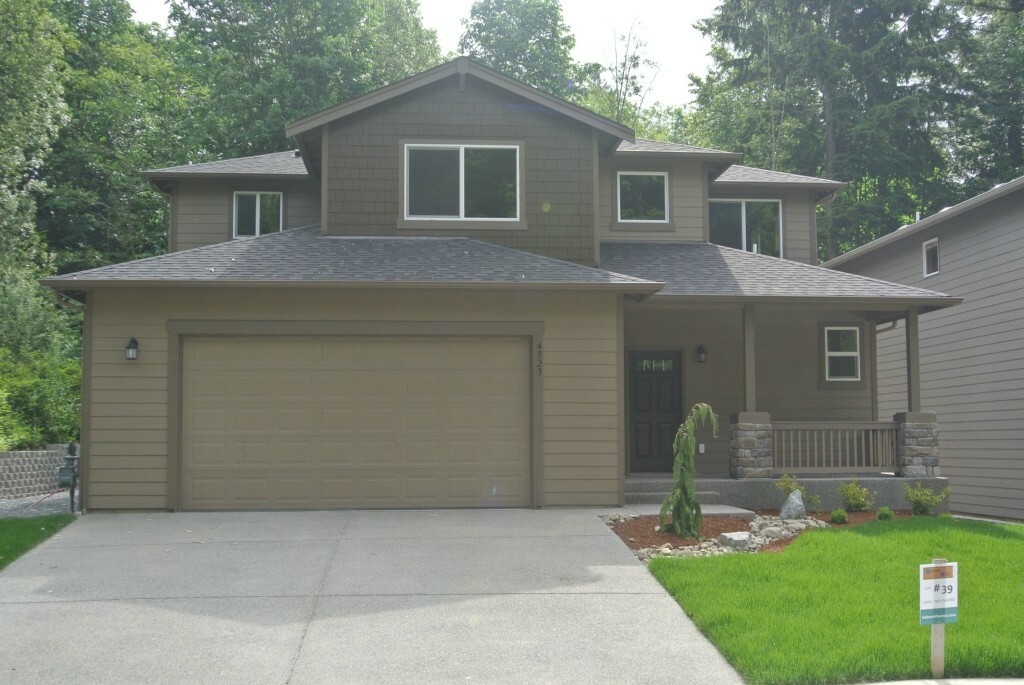 Property Photo: 5035 79th Ave NE WA 98270