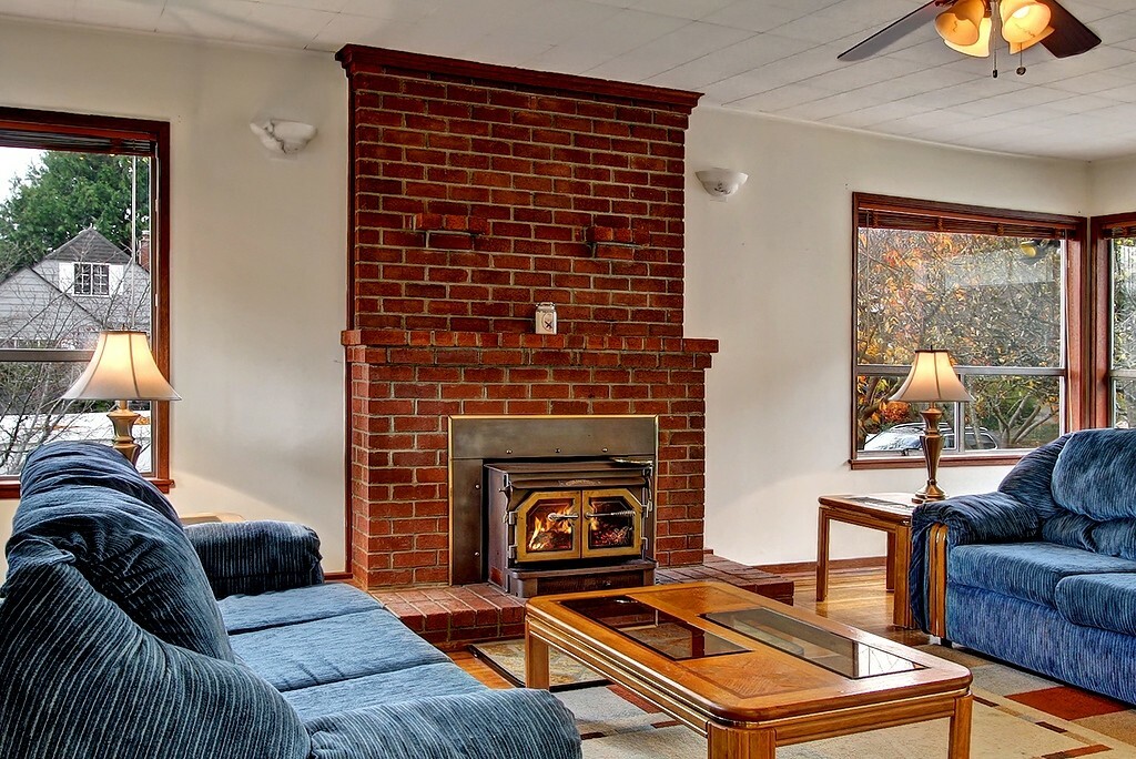 Property Photo: 2822 33rd Ave S WA 98144