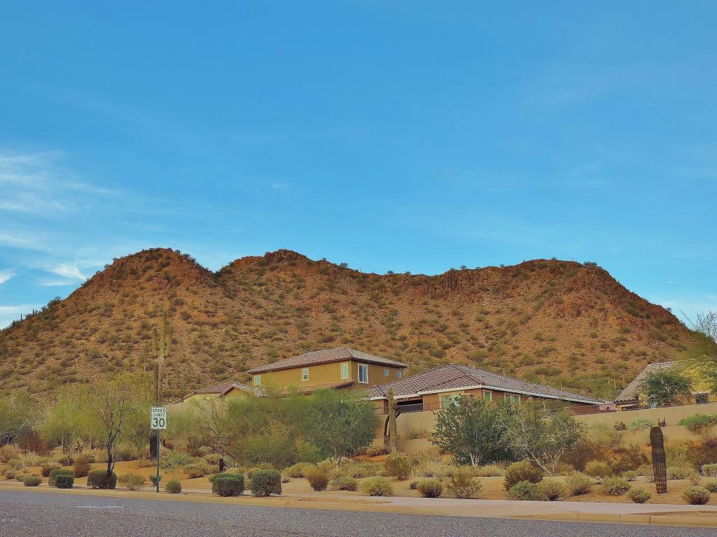 Property Photo:  2417 W Florentine Road  AZ 85086 