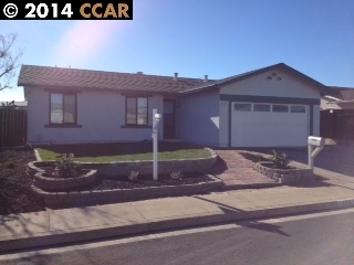 Property Photo:  749 Andrea Way  CA 94565-4610 