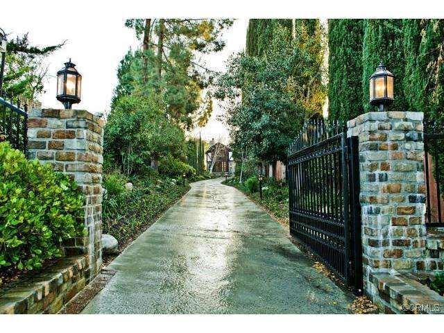 Property Photo:  4319 La Barca Drive  CA 91356 