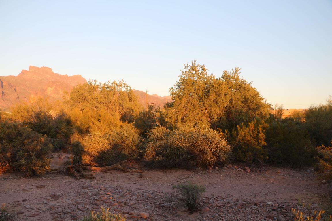 Property Photo:  50 S Sixshooter Road  AZ 85119 