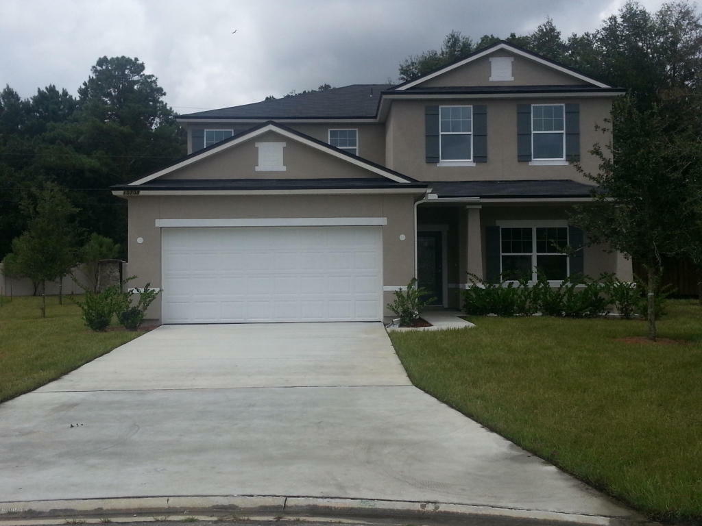 Property Photo:  15708 Canoe Way  FL 32218 