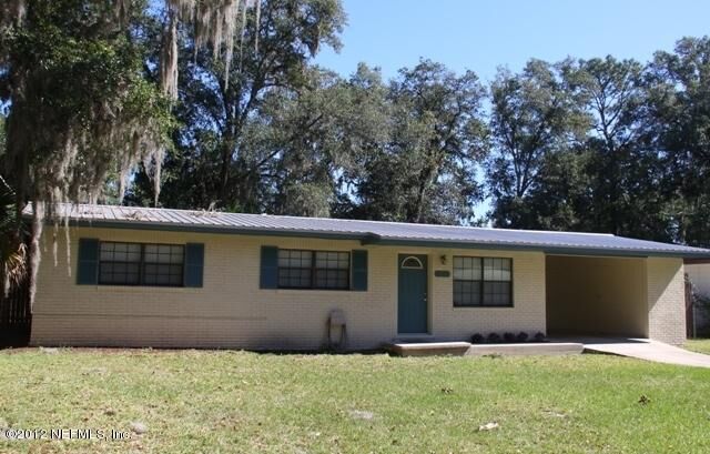 Property Photo: 1607 Prospect Street FL 32177