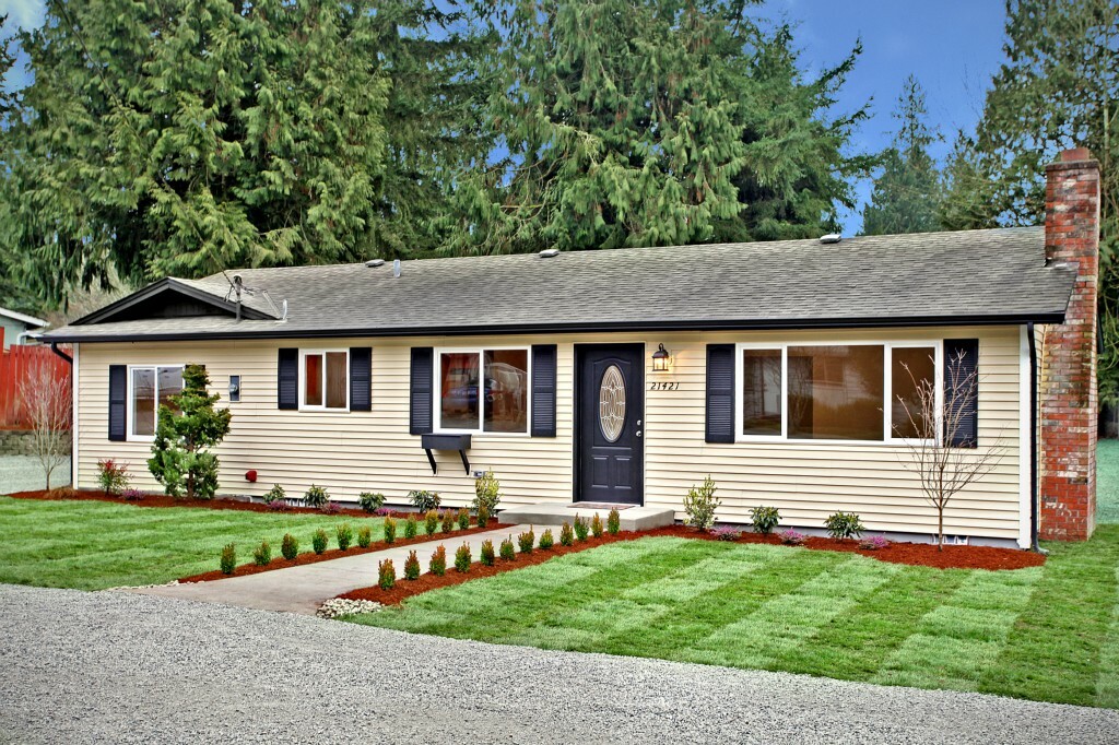 Property Photo: 21421 NE 61st WA 98053