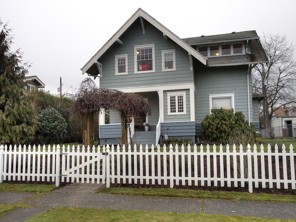 Property Photo: 4326 S J St WA 98418