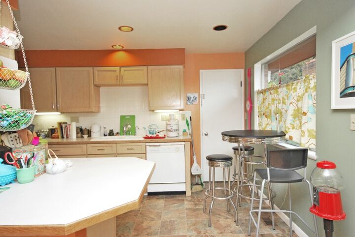 Property Photo: 3212 NW 65th St WA 98117