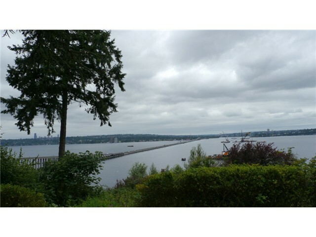 Property Photo:  3243 Evergreen Pt Rd  WA 98039 