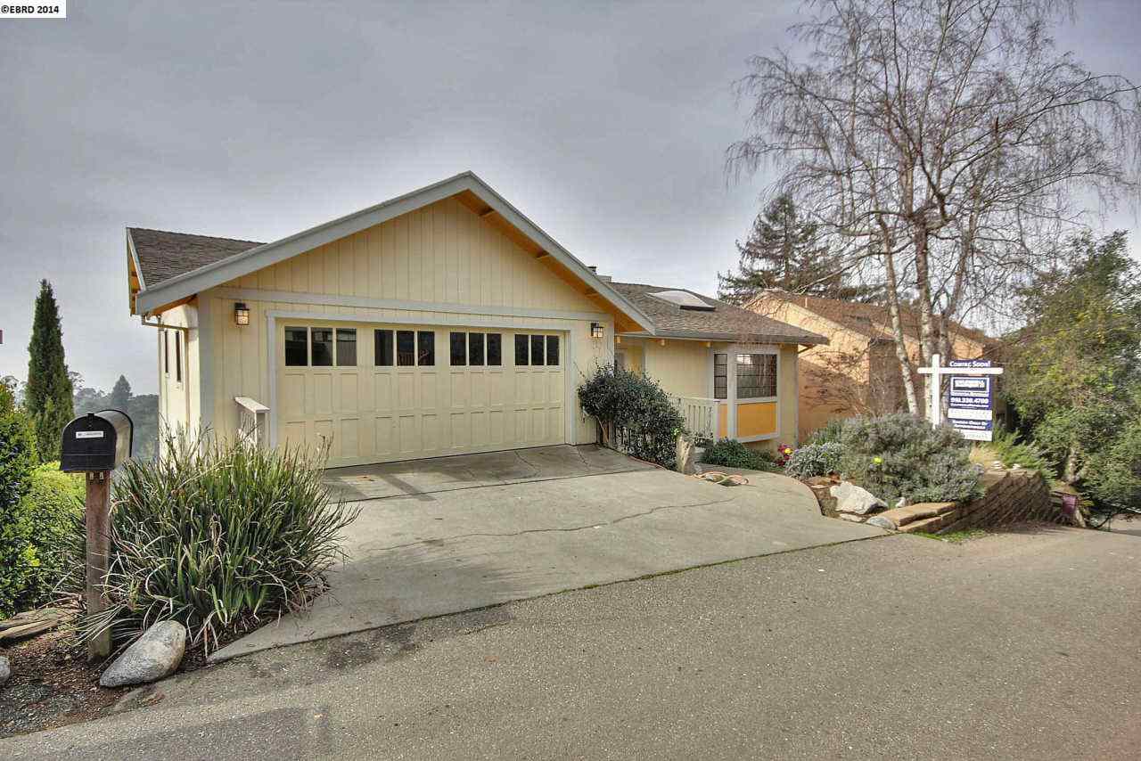 Property Photo:  6631 Glen Oaks Way  CA 94611 