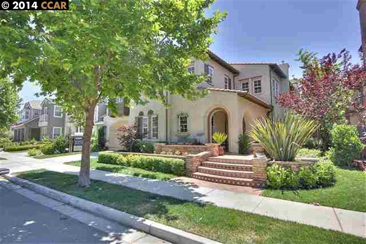 Property Photo:  3982 Knightsbridge  CA 94582 