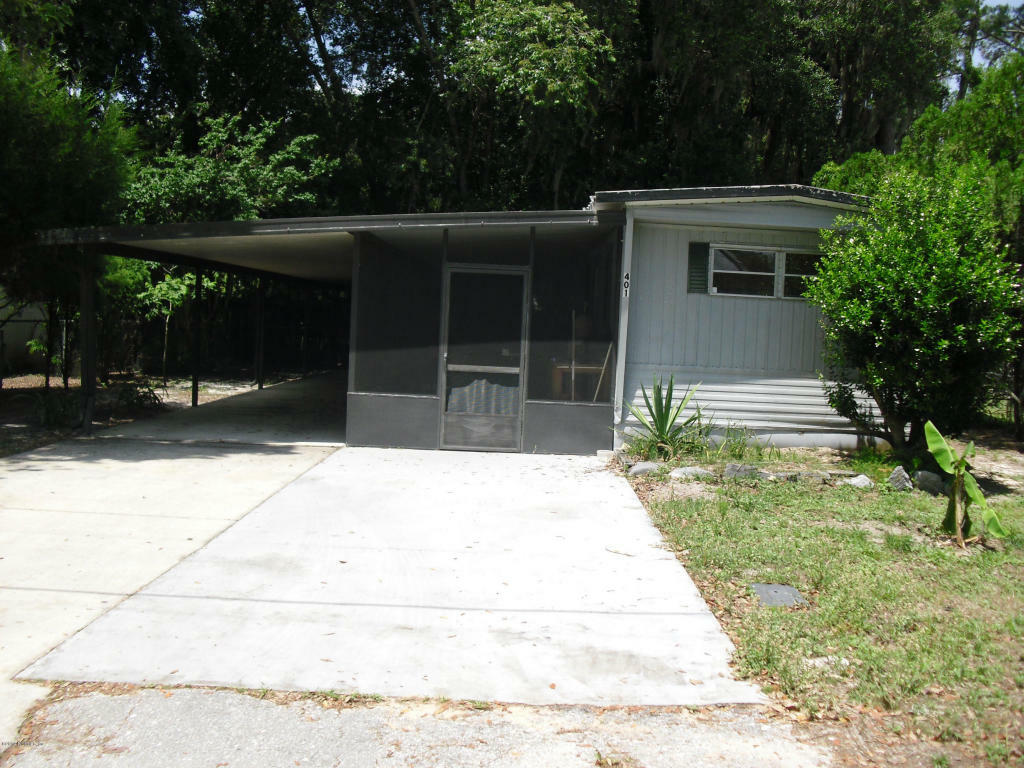 401 Cove Drive  Satsuma FL 32189 photo