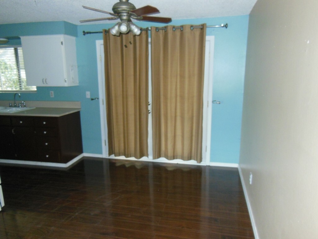 Property Photo: 5431 91st Avenue SE WA 98290