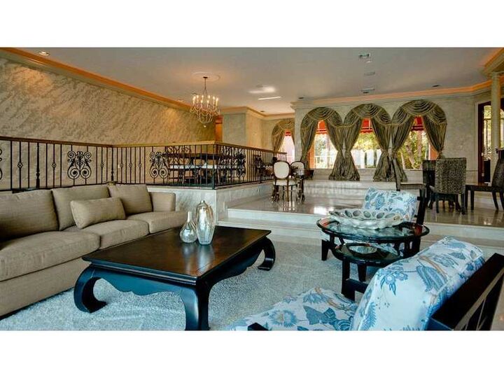 Property Photo:  510 Keith Pointe Drive  FL 34236 