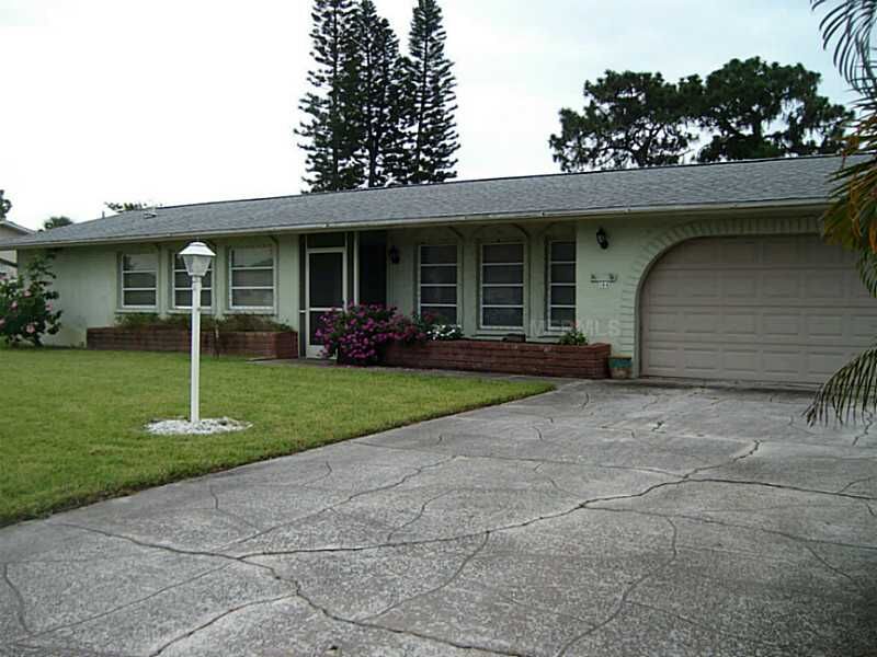 Property Photo: 164 Caddy Road FL 33947