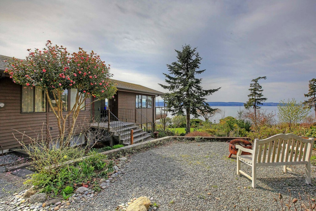 Property Photo:  3896 Bayside Rd  WA 98282 