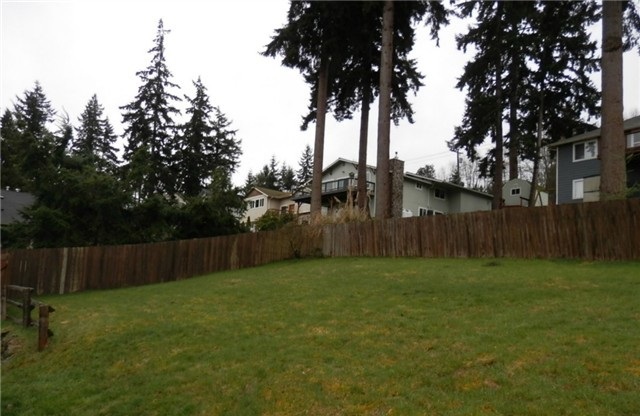 Property Photo: 1228 View St WA 98282