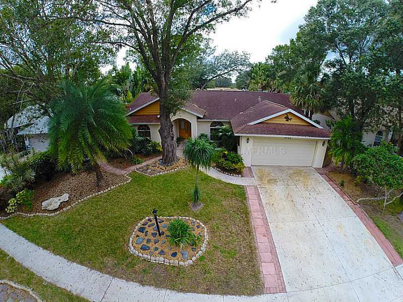 Property Photo:  4496 Diamond Circle E  FL 34233 