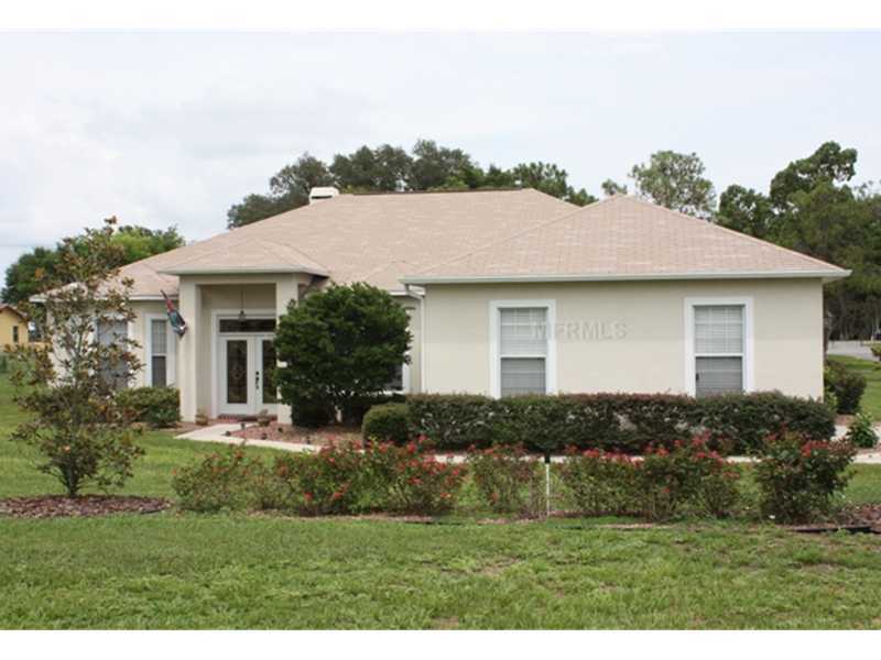 Property Photo:  610 S Dixie Drive  FL 34737 