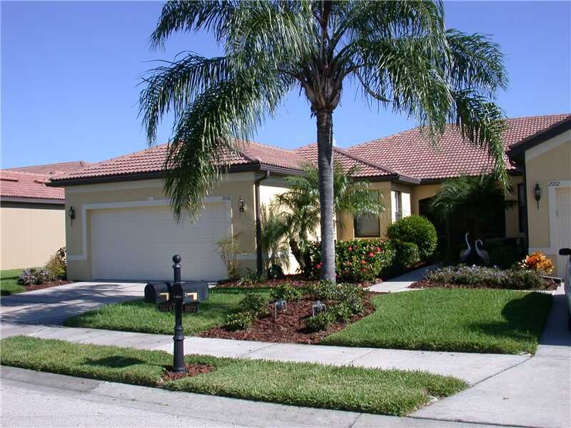 Property Photo:  2076 Batello Drive  FL 34292 