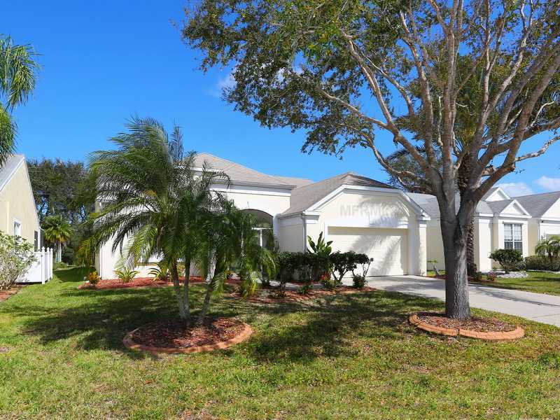 Property Photo:  519 Wexford Drive  FL 34293 