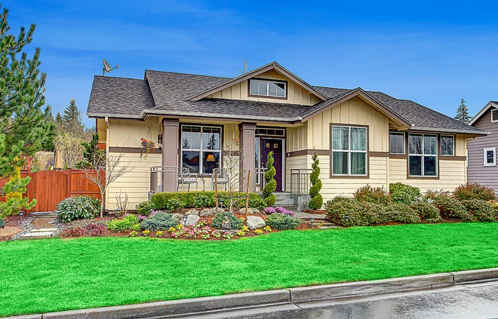 Property Photo:  23652ne 135th Wy  WA 98053 