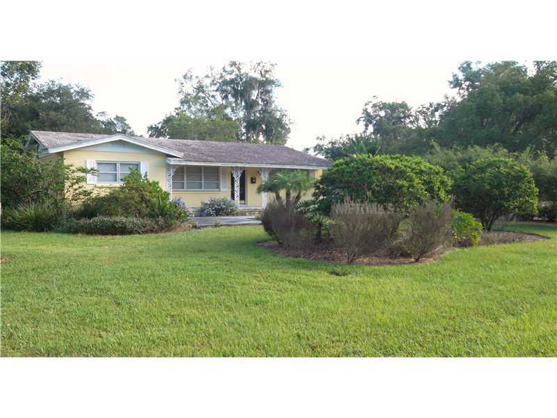 Property Photo:  501 Oak Lane  FL 32751 